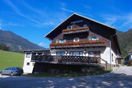 Zaunerhof Apts Gruenau im Almtal Exterior photo